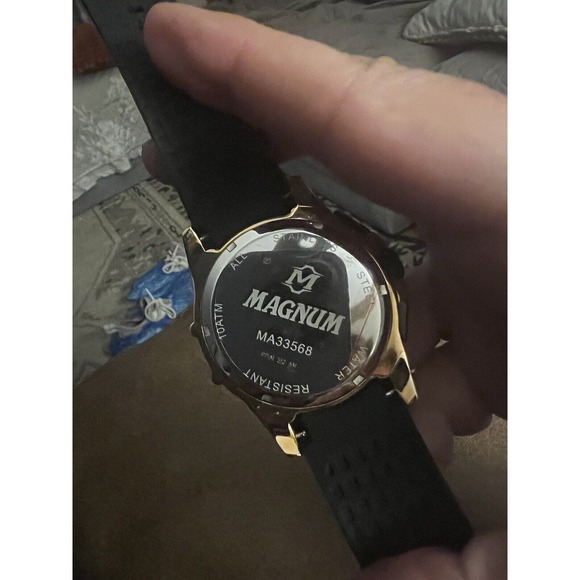 MAGNUM GOLD BROWN STAINLESS STEEL AND SILICONE CHRONOGRAPH WATCH MA3356855 - Picture 6 of 9